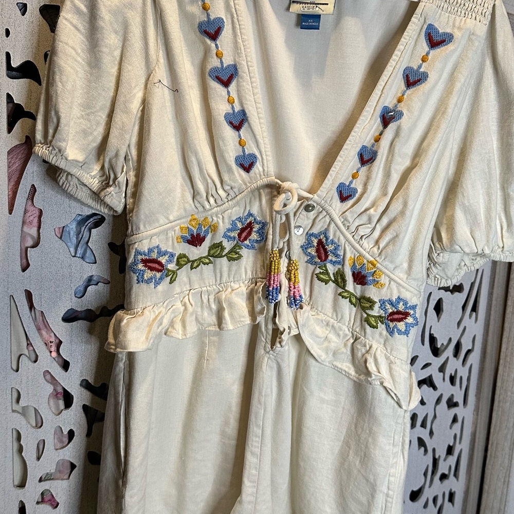Farm Rio Embroidered Peplum Romper - Picture 4 of 6